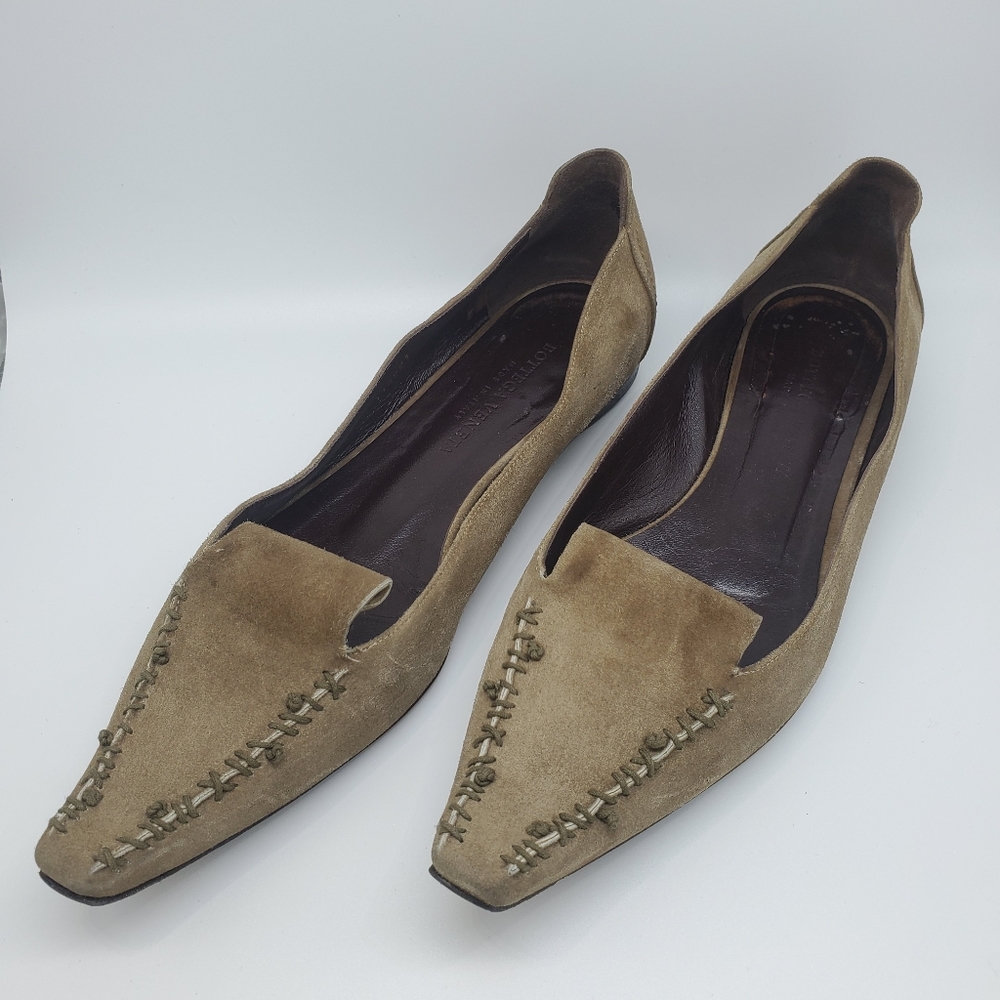 Vintage Bottega Veneta suede flats